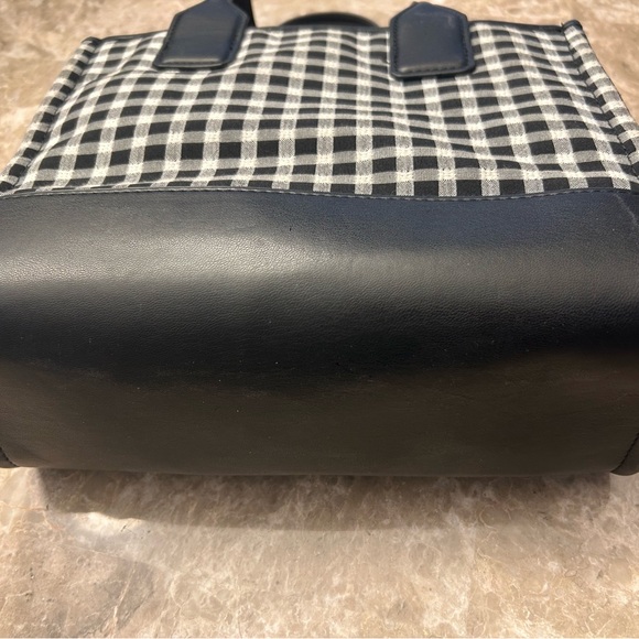 Kurt Geiger Monochrome Checkered Tote - Picture 6 of 9